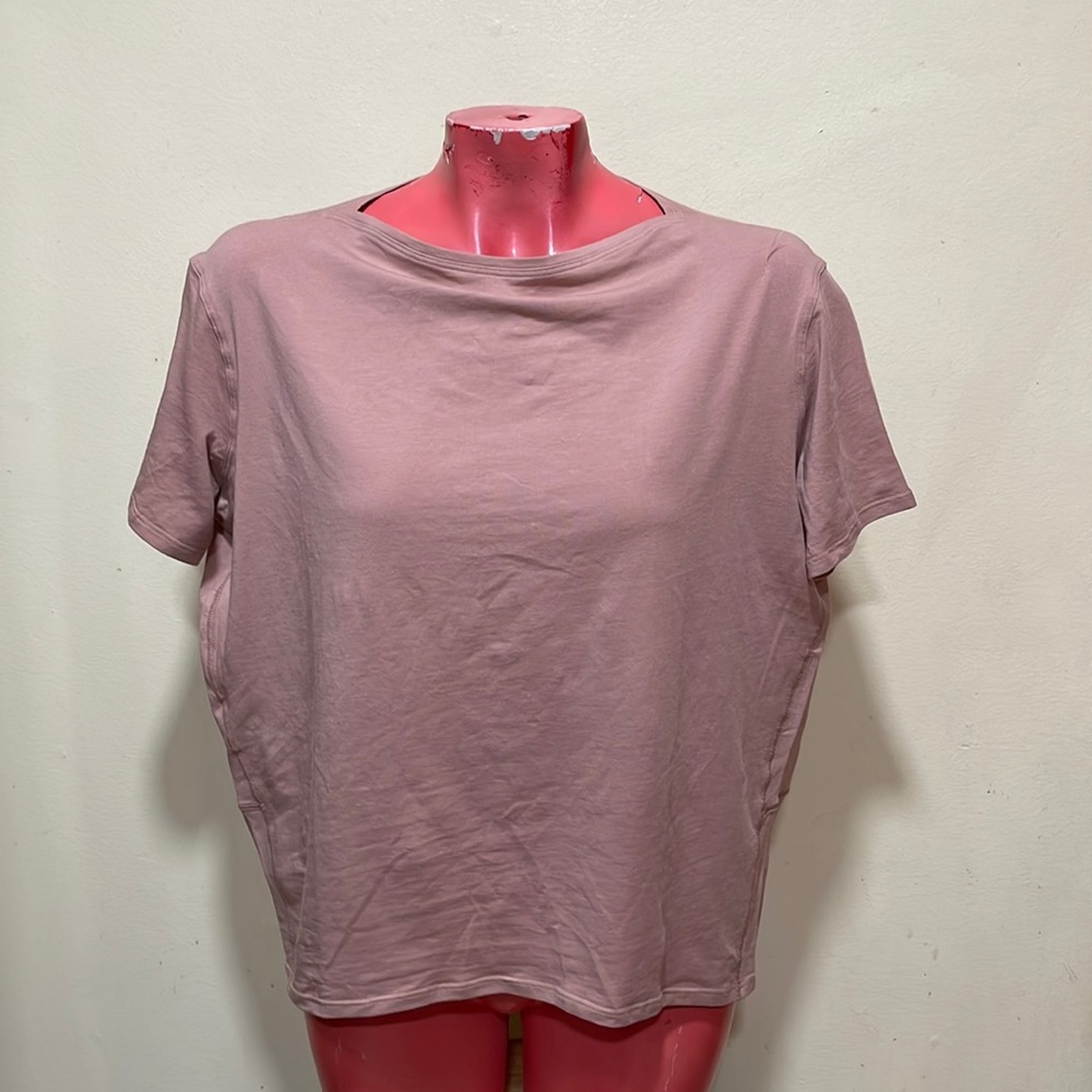 Lululemon short sleeve blouse top tshirt